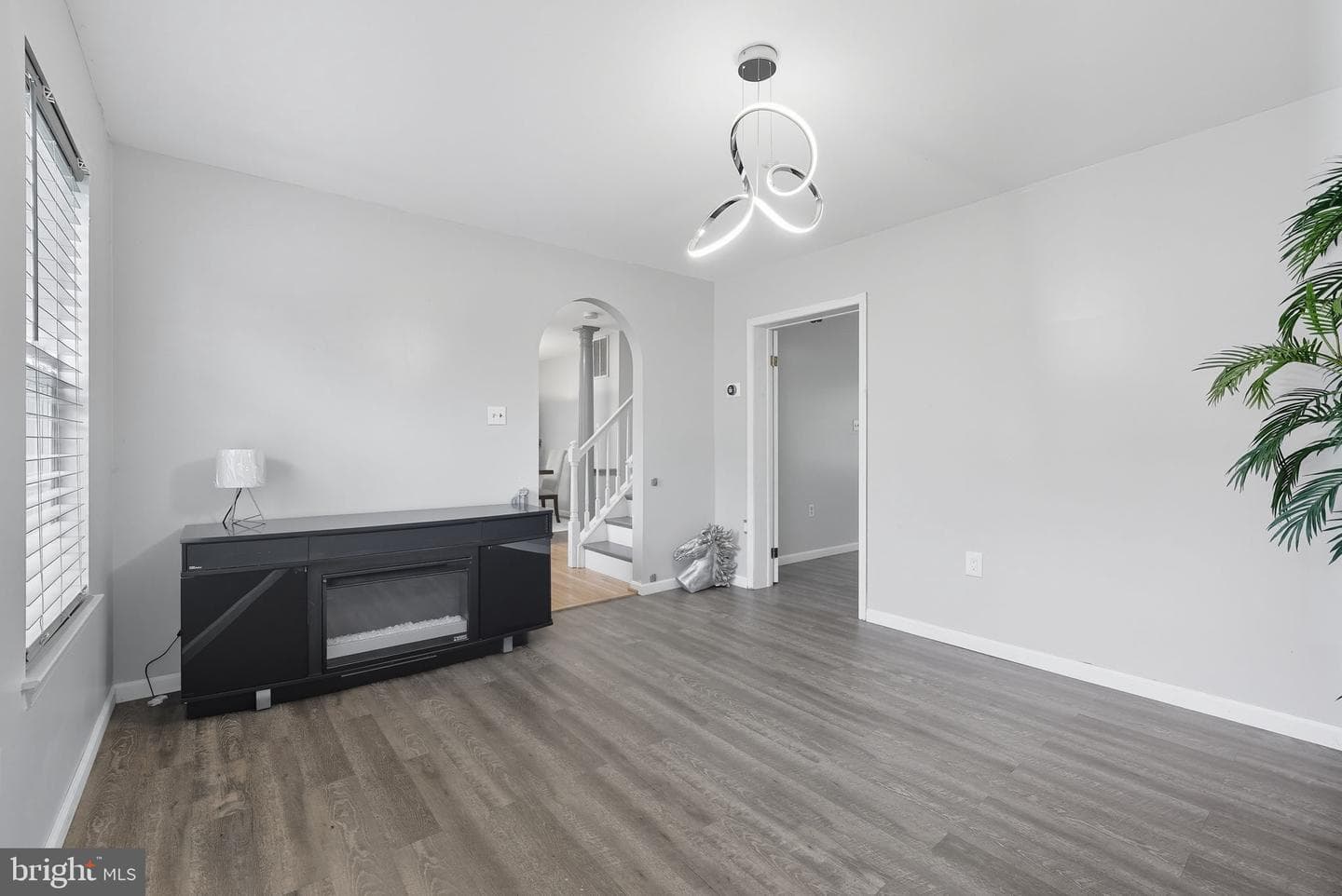7904 Birdsong Drive photo 21