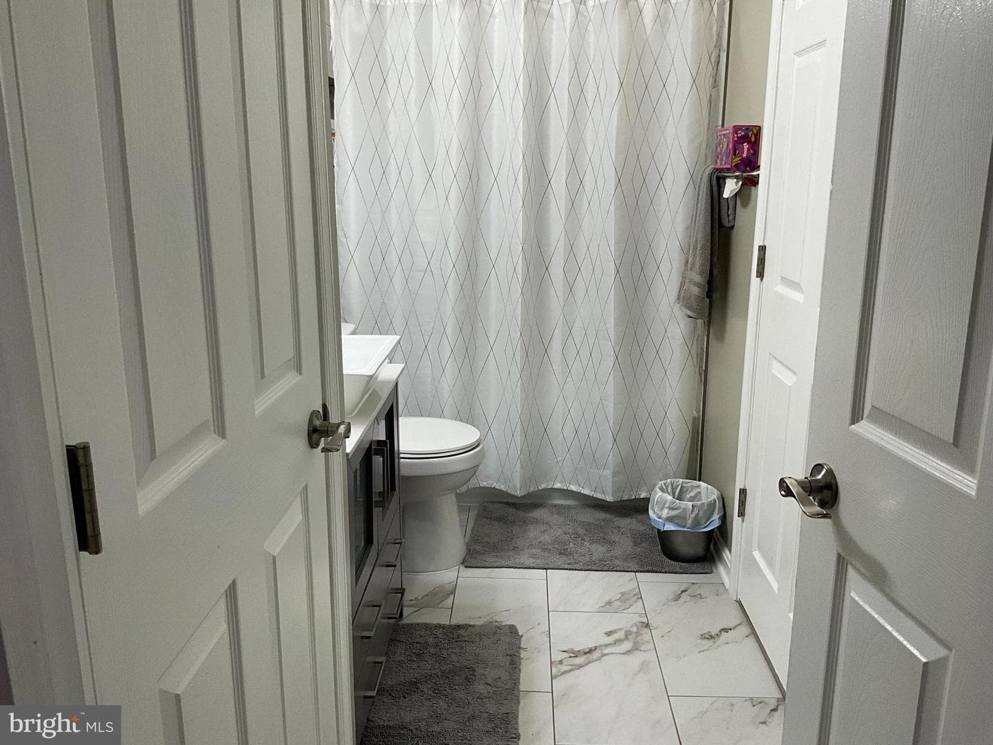 3708 Excalibur Court #304 photo 8