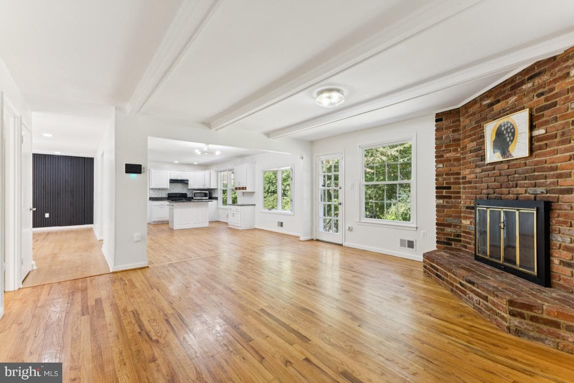 12216 Westview Drive photo 4