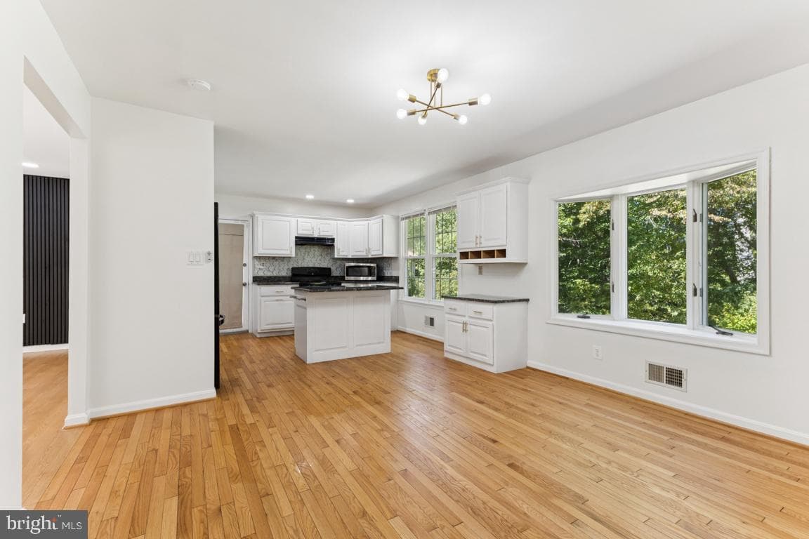 12216 Westview Drive photo 6