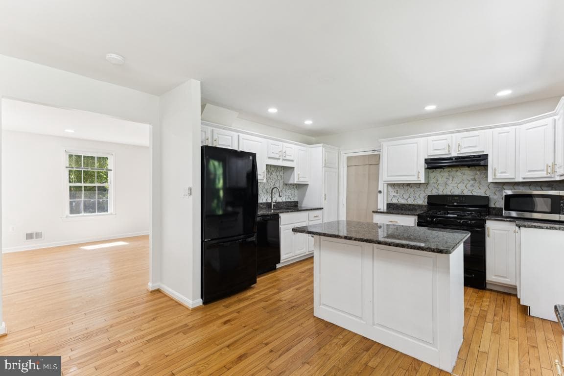 12216 Westview Drive photo 7