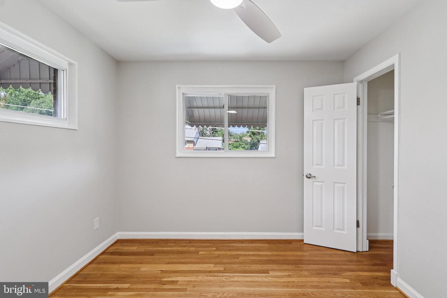 423 Saint Margarets Drive photo 26