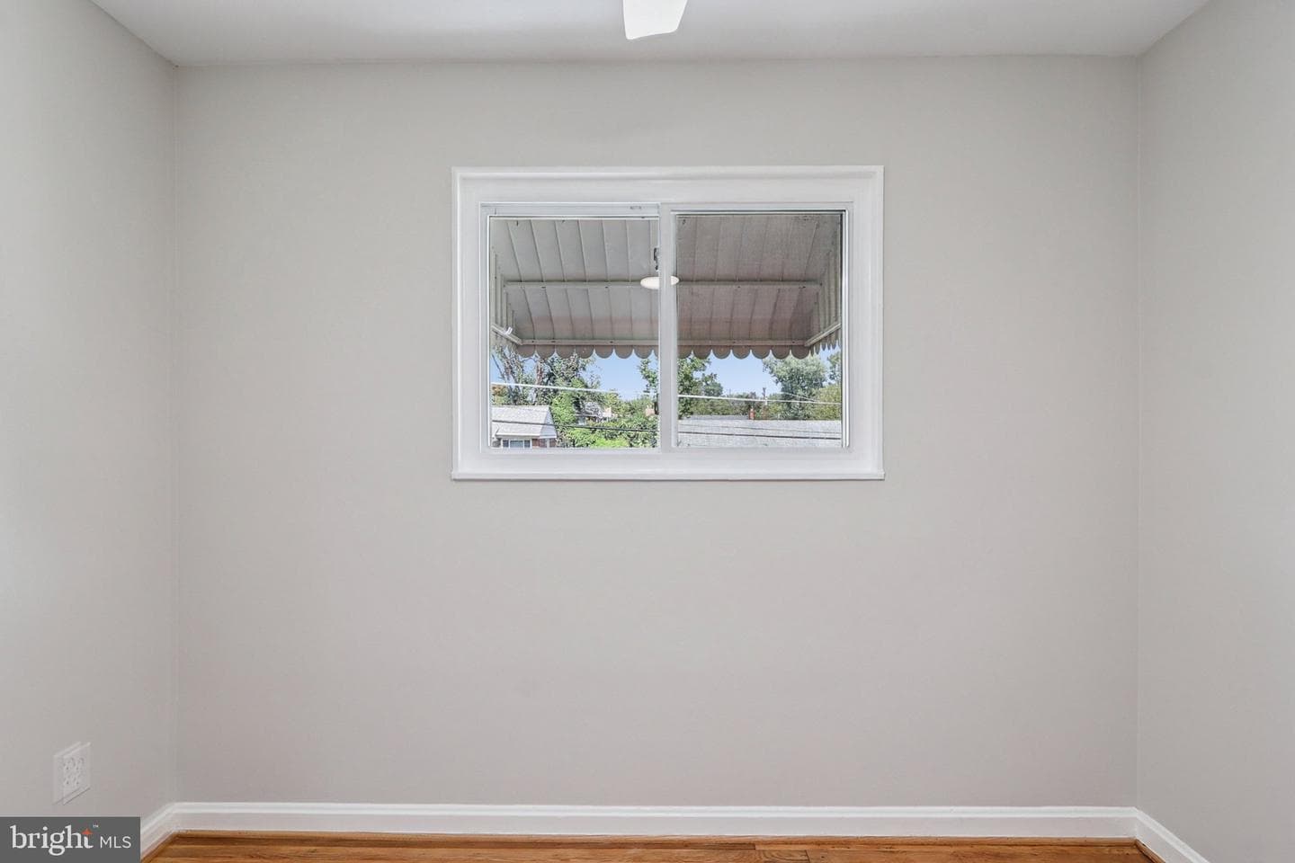 423 Saint Margarets Drive photo 32