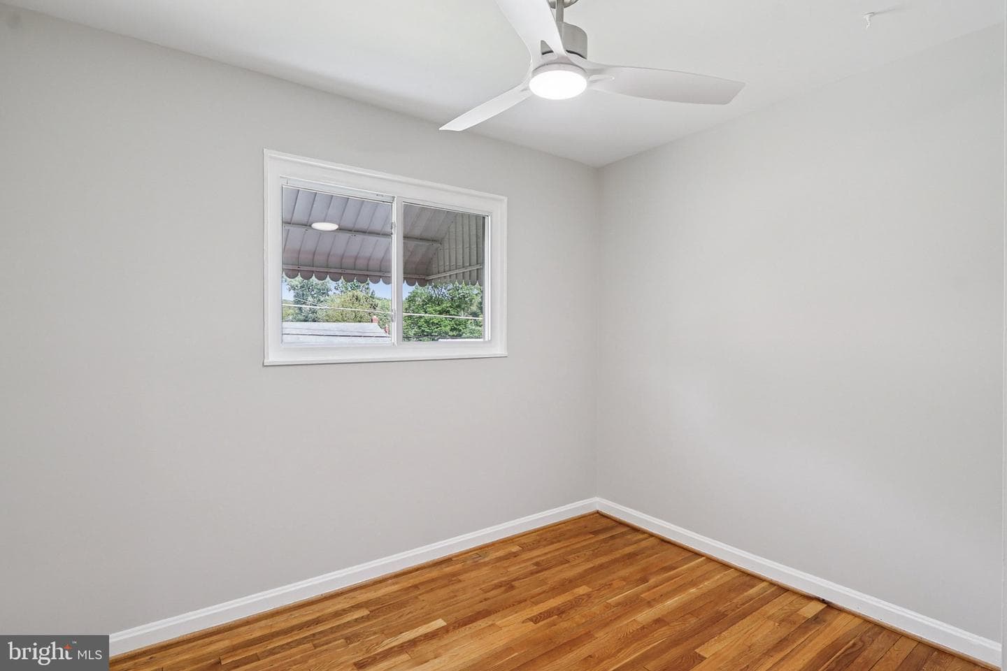 423 Saint Margarets Drive photo 33