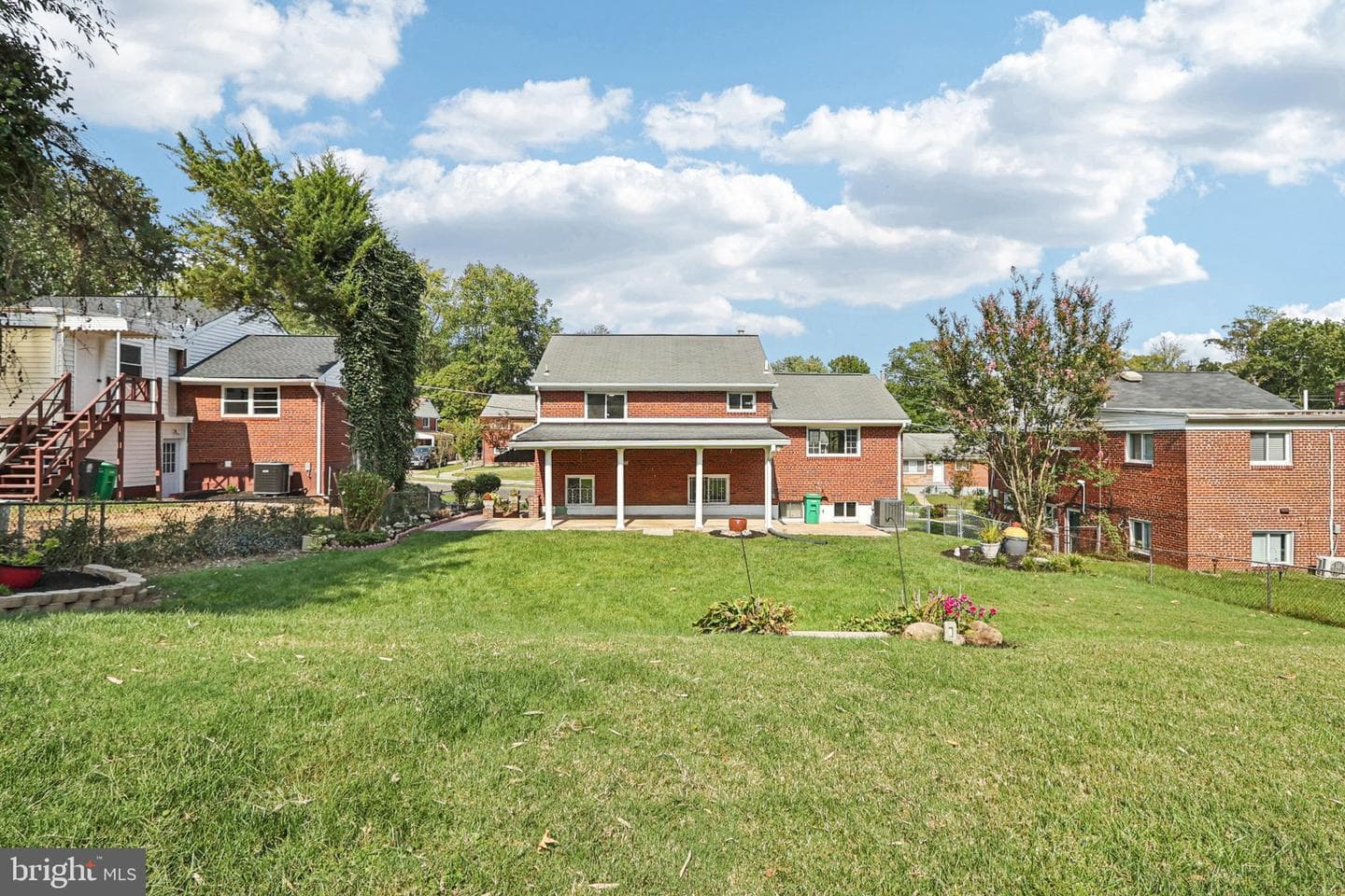 423 Saint Margarets Drive photo 6