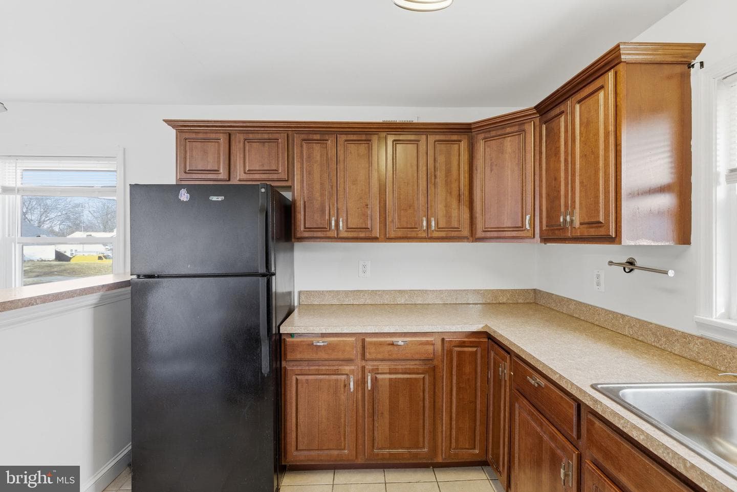 9013 Volta Street photo 12