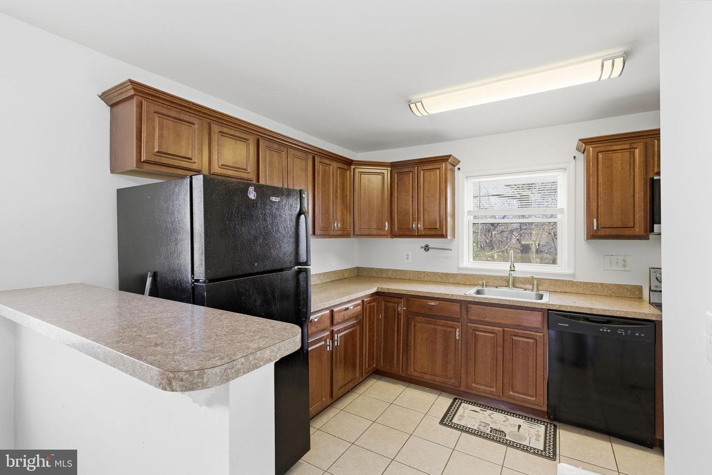 9013 Volta Street photo 14