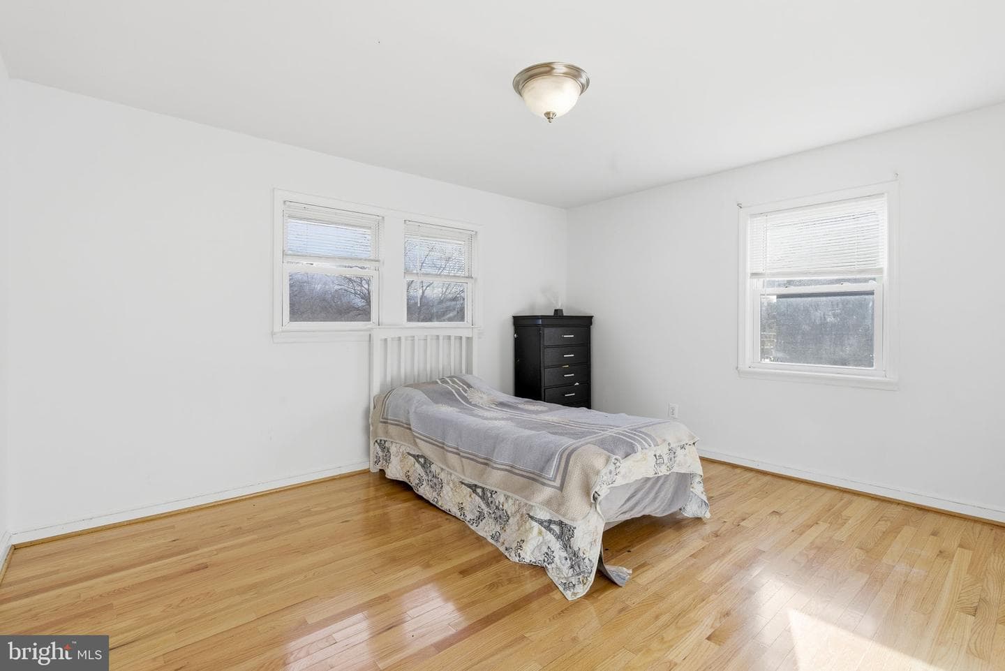 9013 Volta Street photo 15
