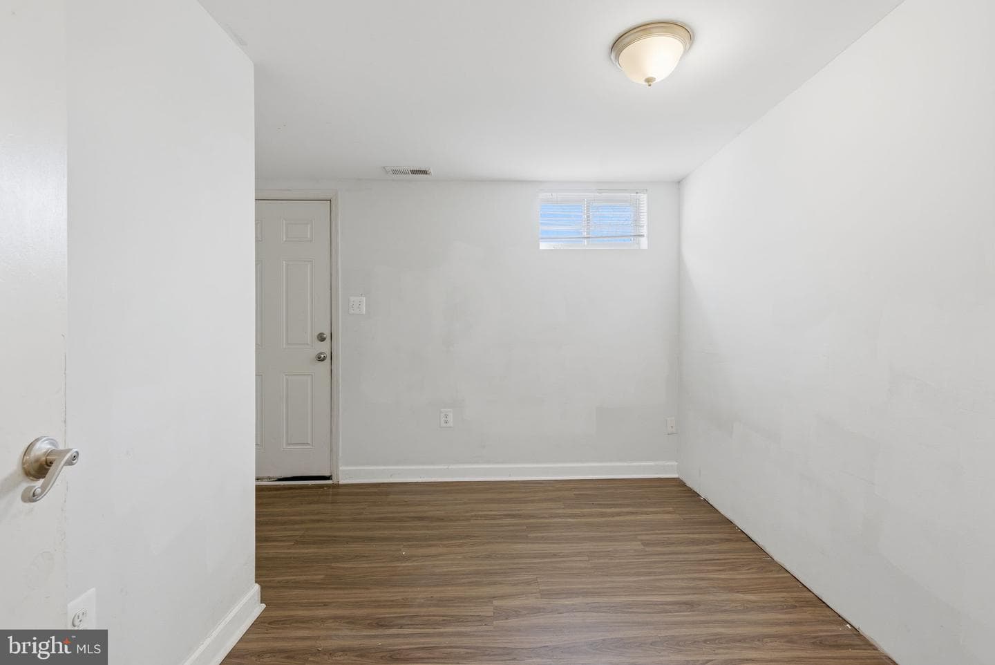 9013 Volta Street photo 27