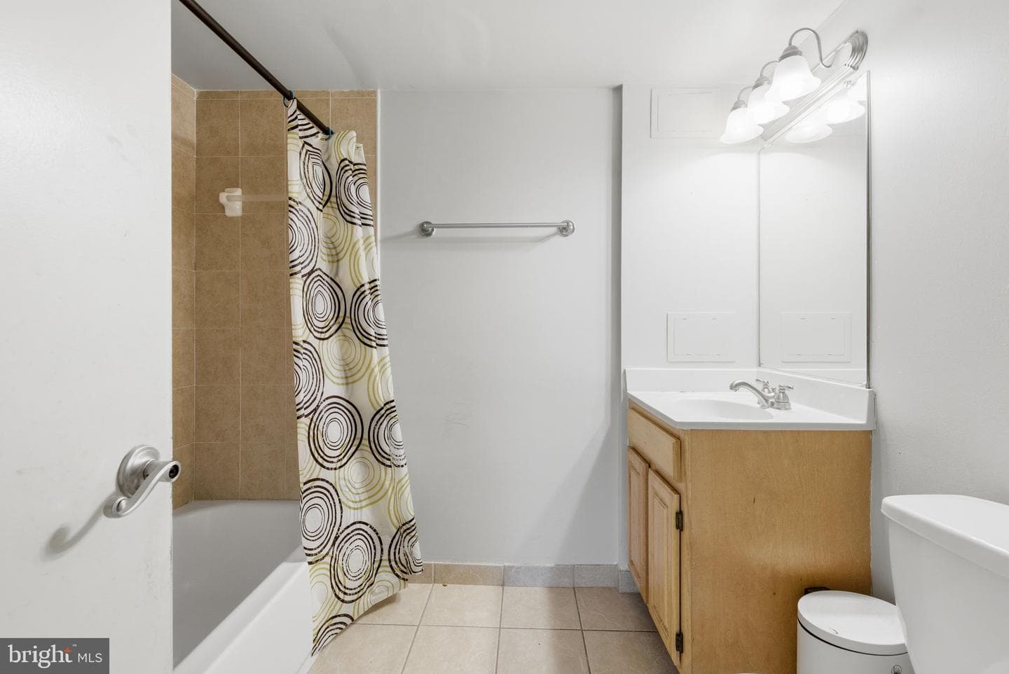 9013 Volta Street photo 28