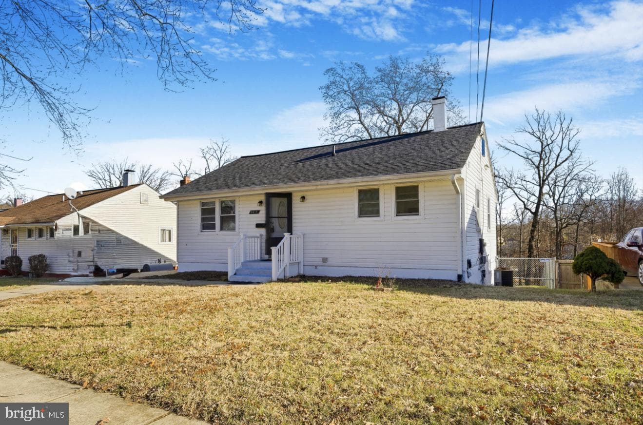 9013 Volta Street photo 4