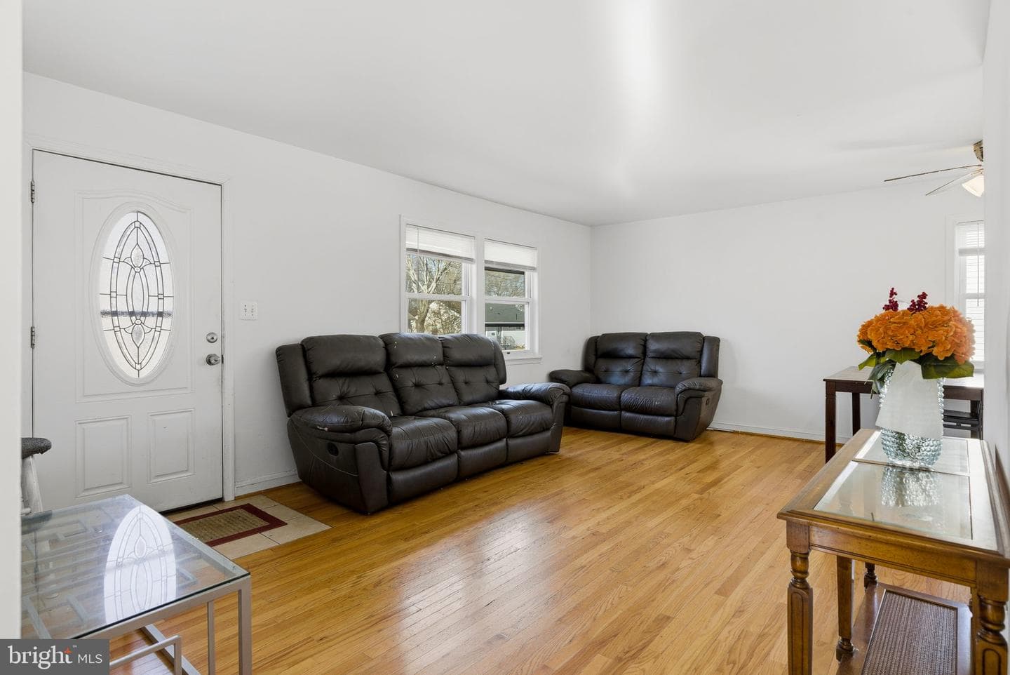 9013 Volta Street photo 9