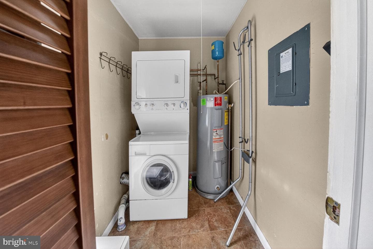 54 Ridge Road photo 16
