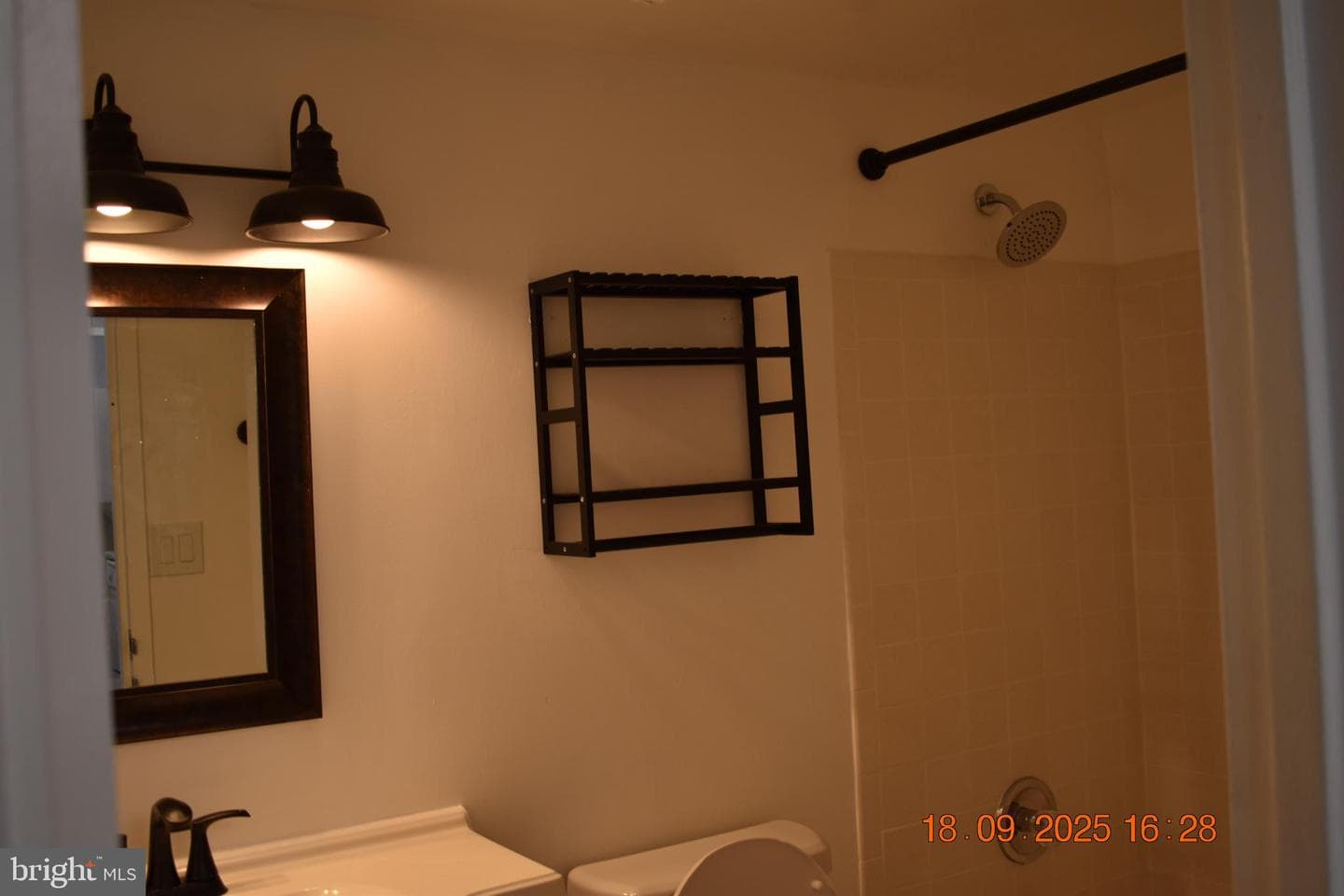 6926 Hanover Parkway #3 photo 8