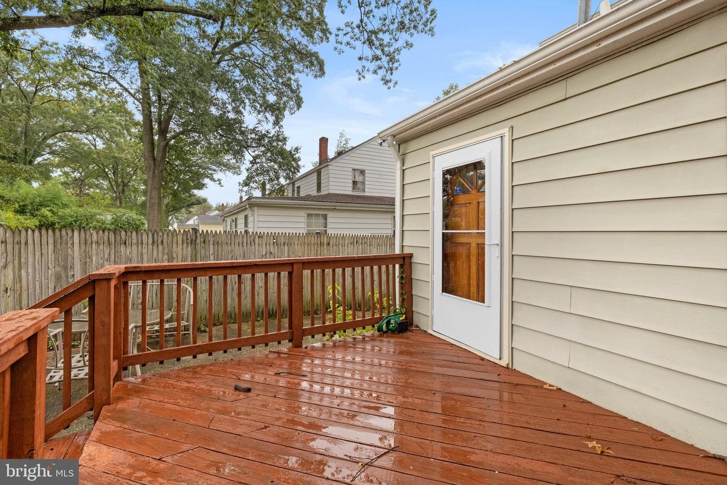 7119 Buchanan Street photo 20