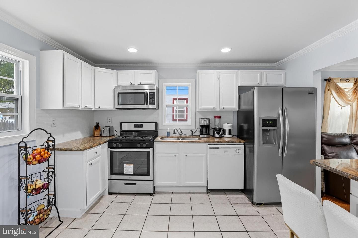 5117 Hollywood Road photo 11