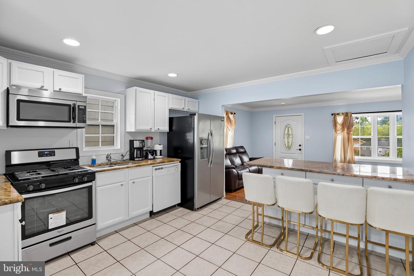 5117 Hollywood Road photo 12