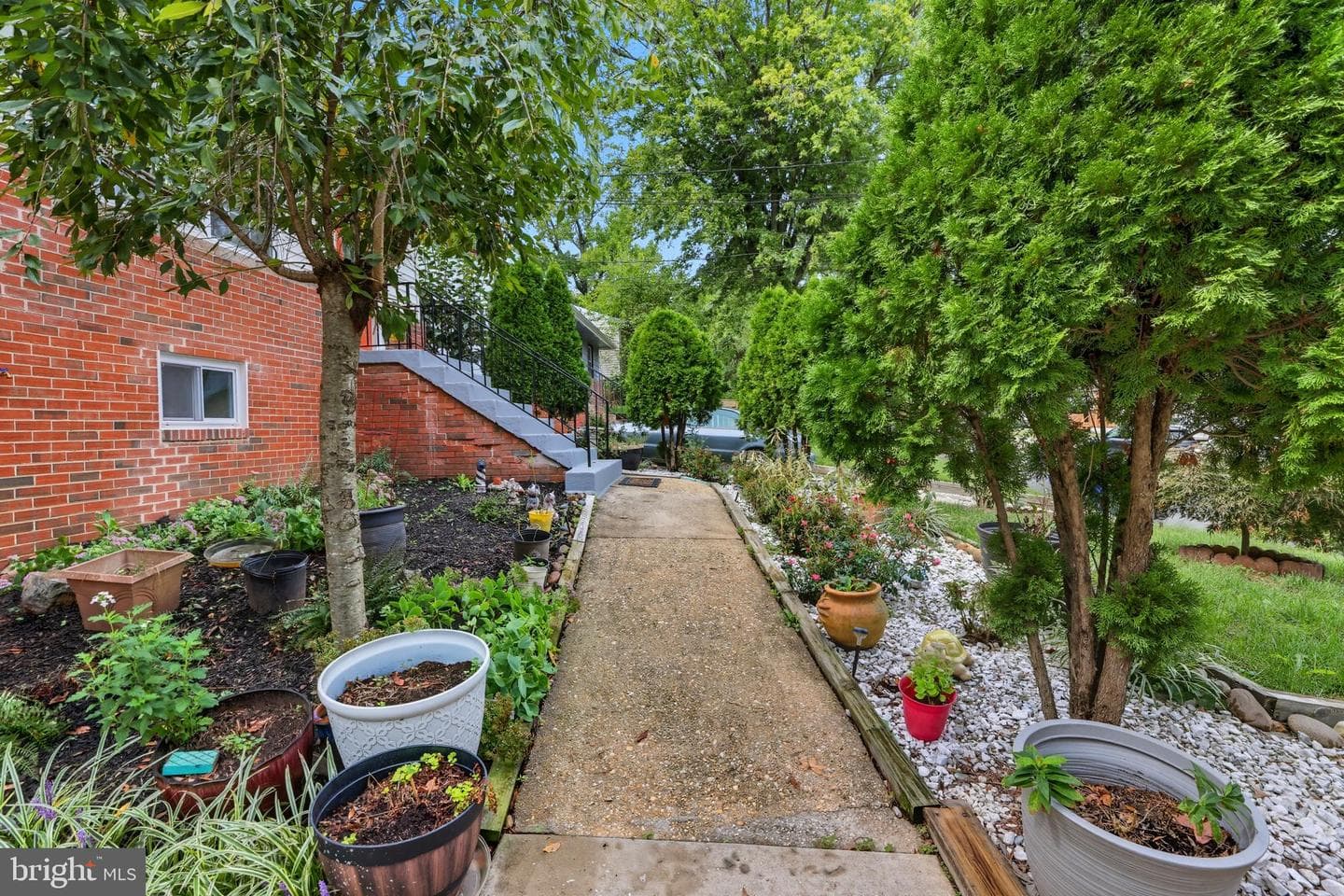 5117 Hollywood Road photo 3