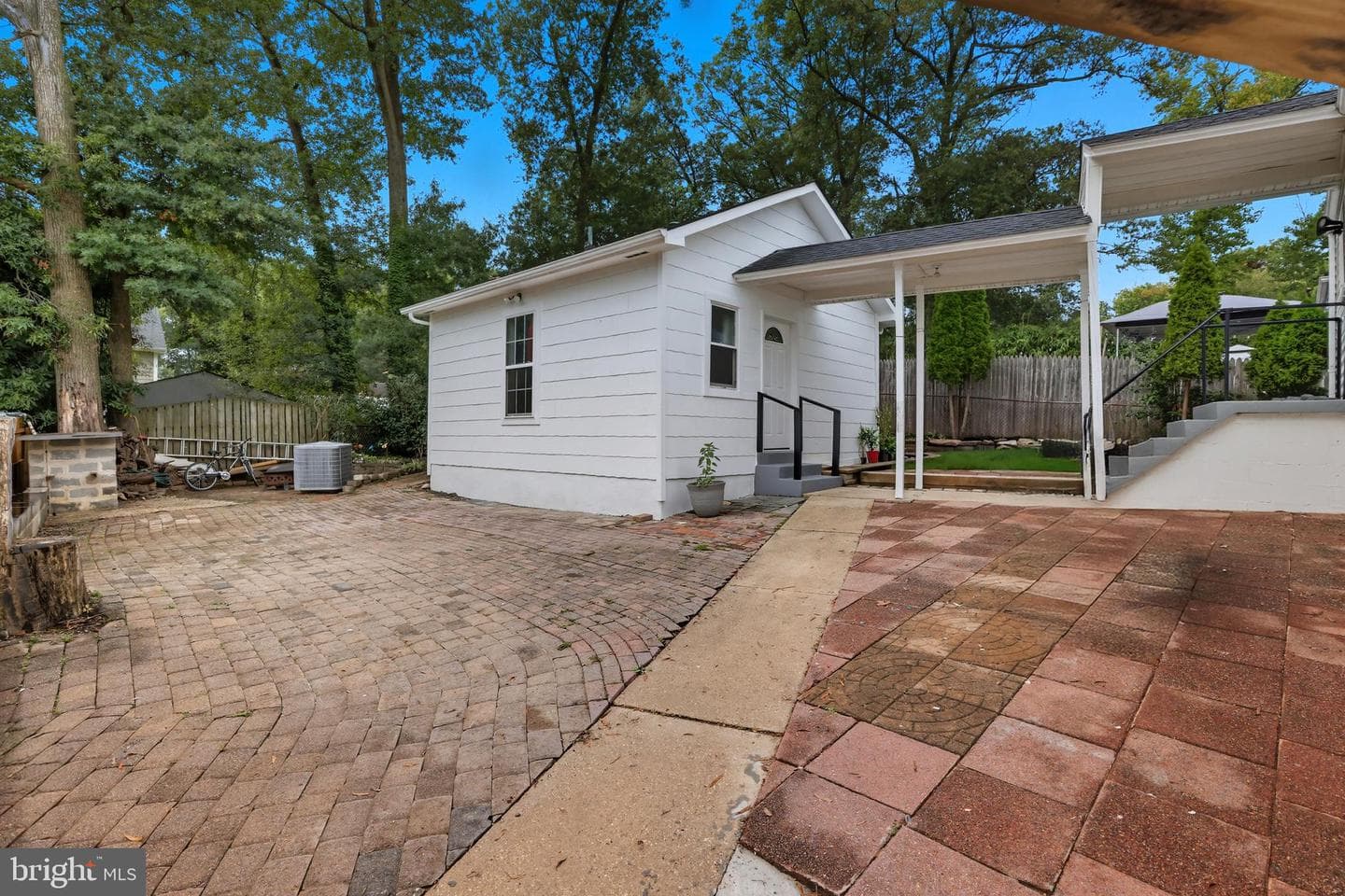 5117 Hollywood Road photo 30