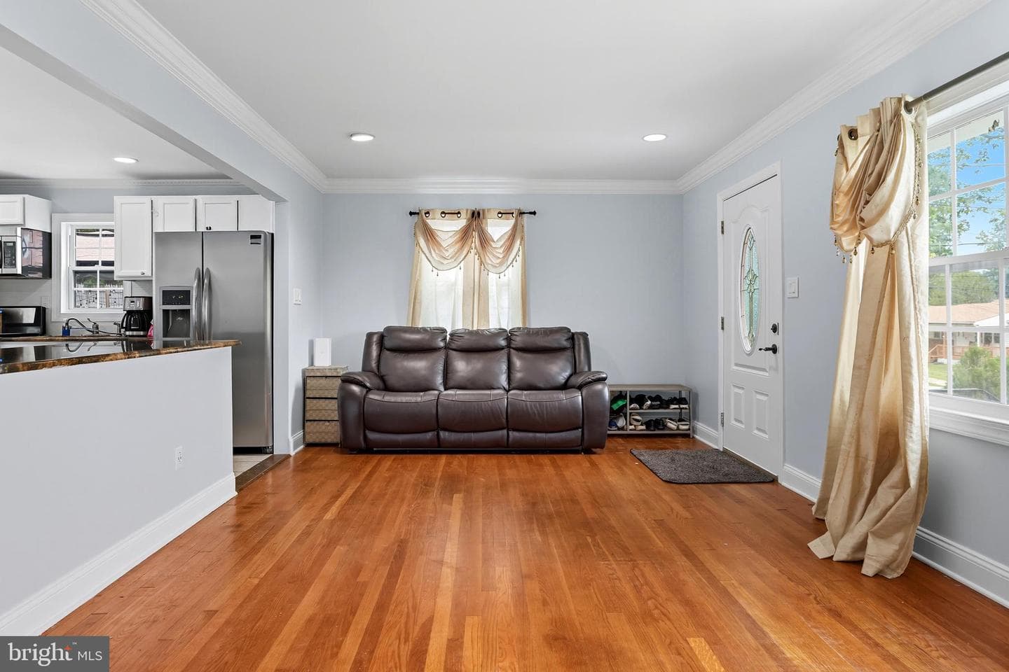 5117 Hollywood Road photo 8