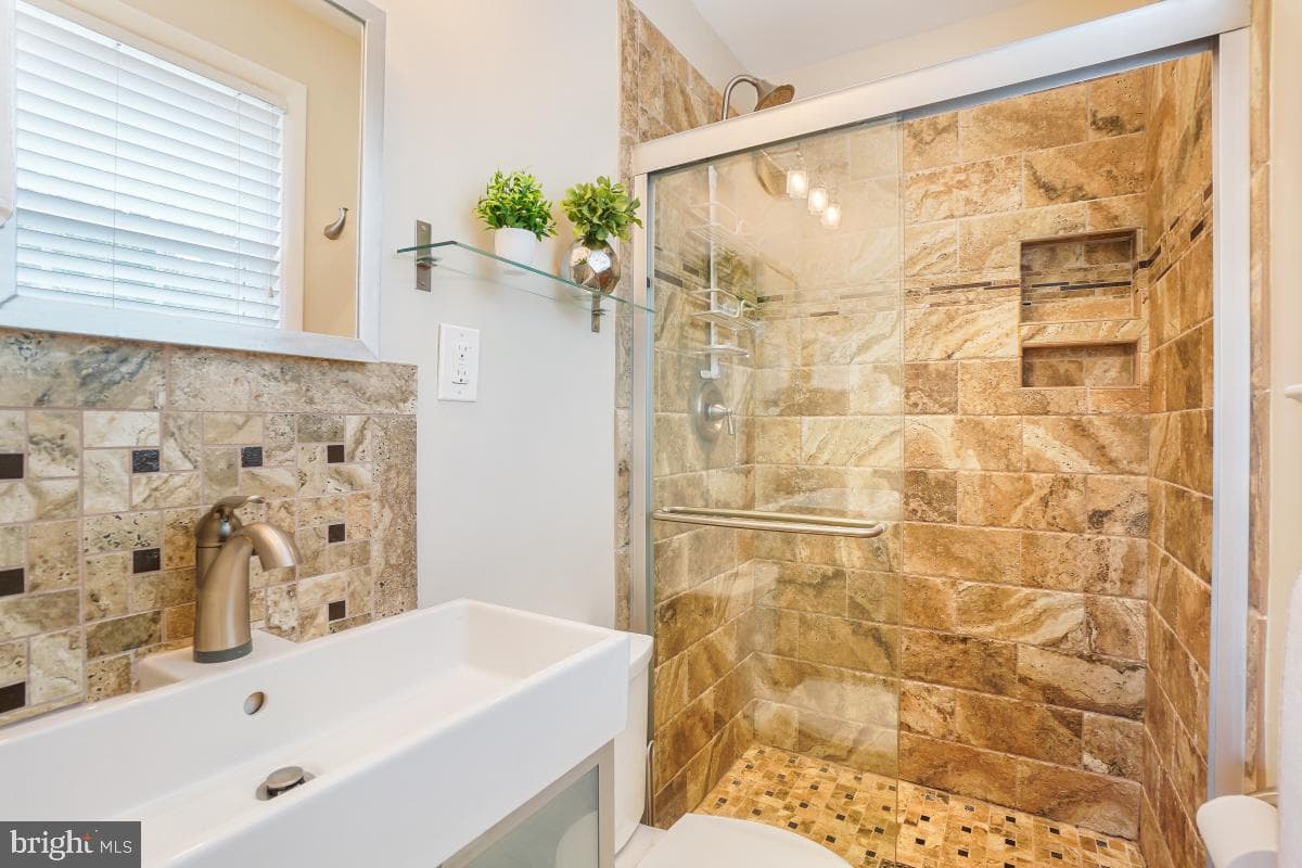 5812 Swarthmore Drive photo 30