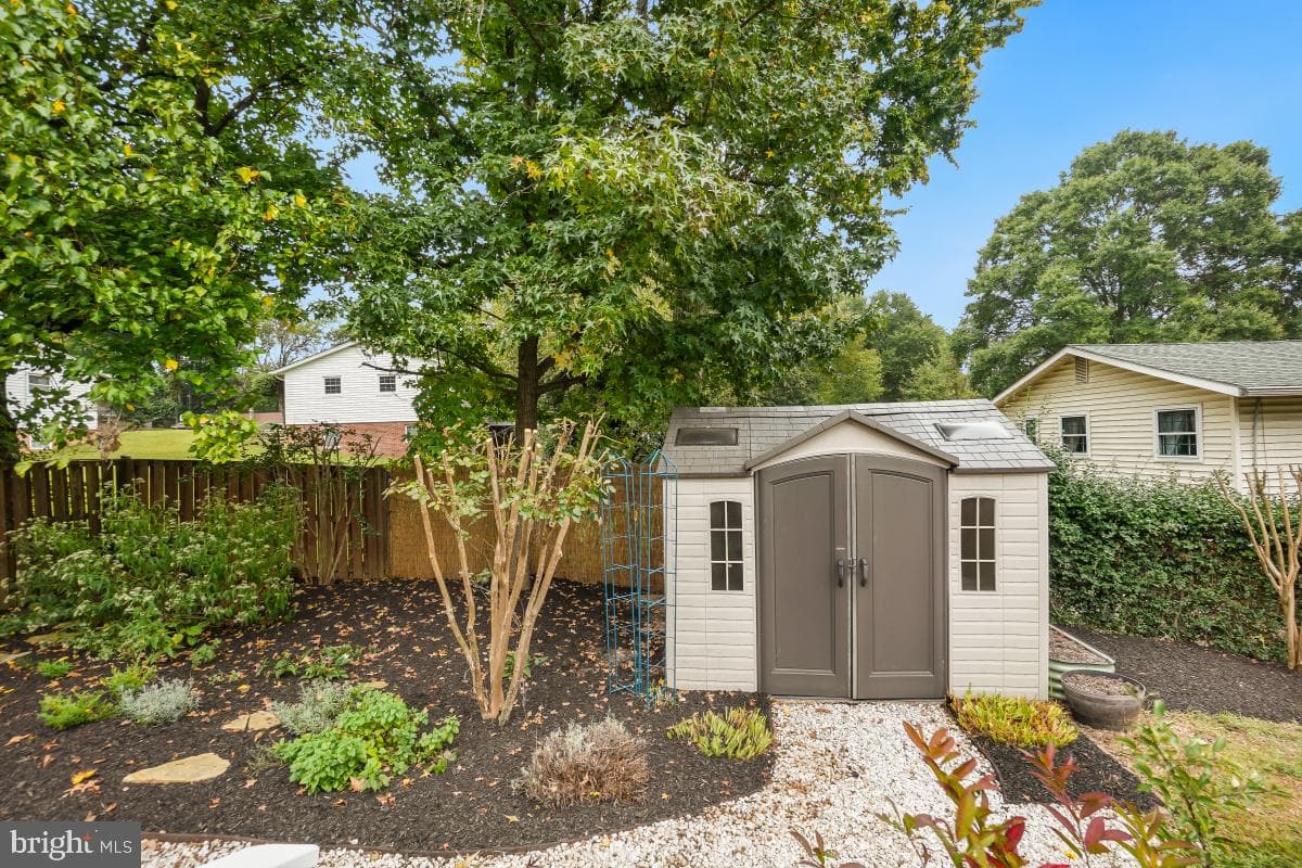 5812 Swarthmore Drive photo 44