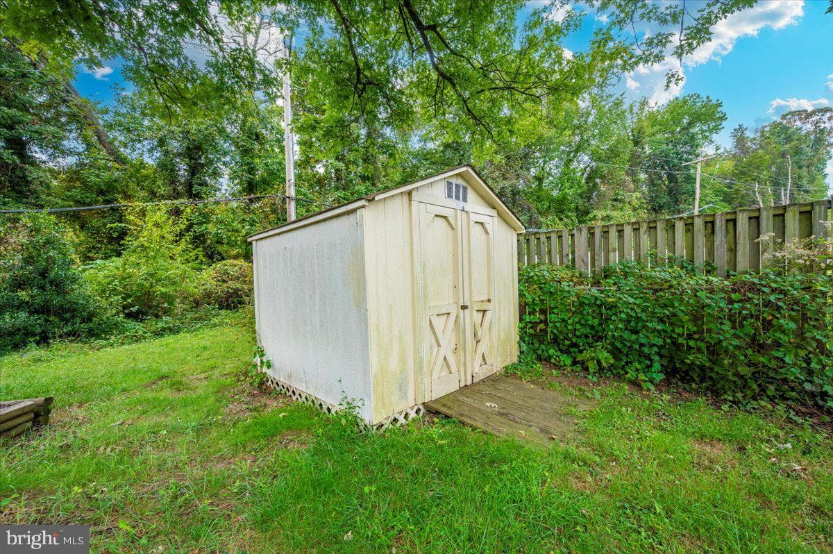 2219 Hindle Lane photo 31