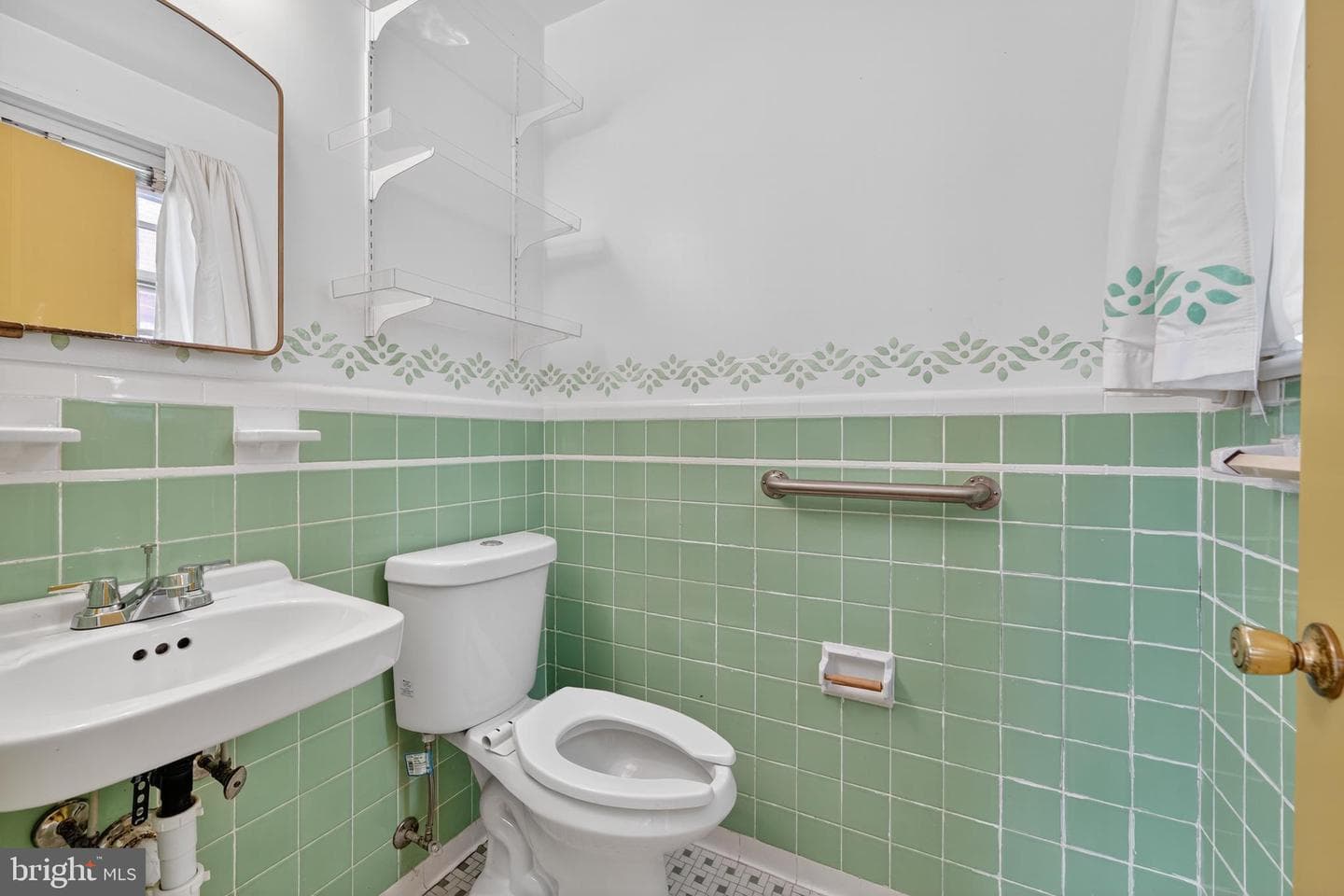 2807 Curtis Drive photo 12