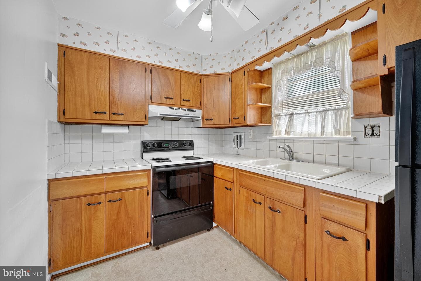 2807 Curtis Drive photo 7
