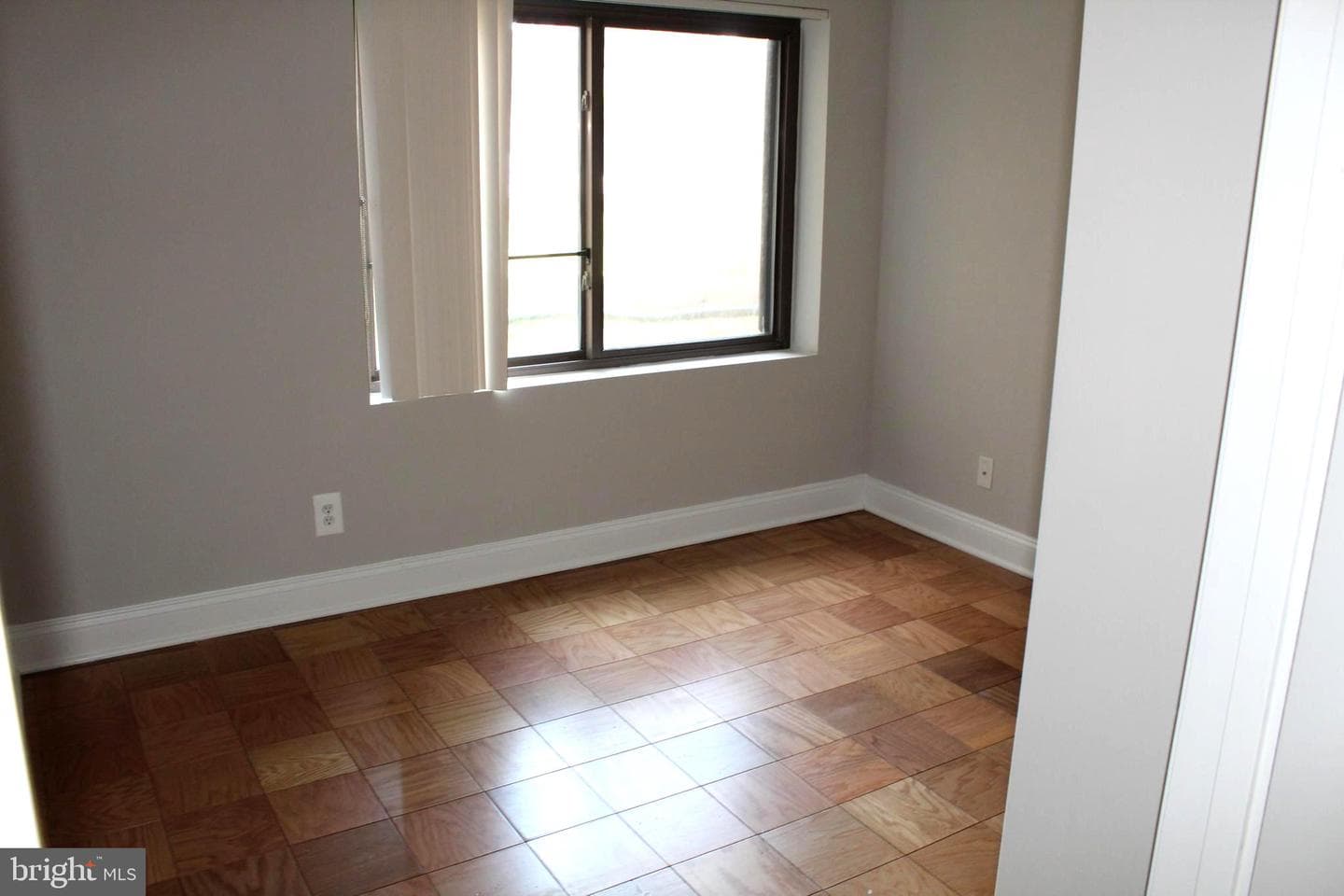 11204 Cherry Hill Road #t2 photo 14