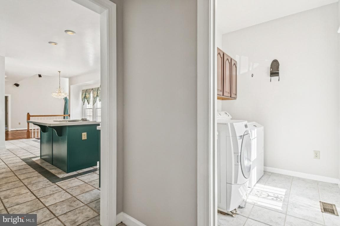 10914 Forestgate Place photo 16