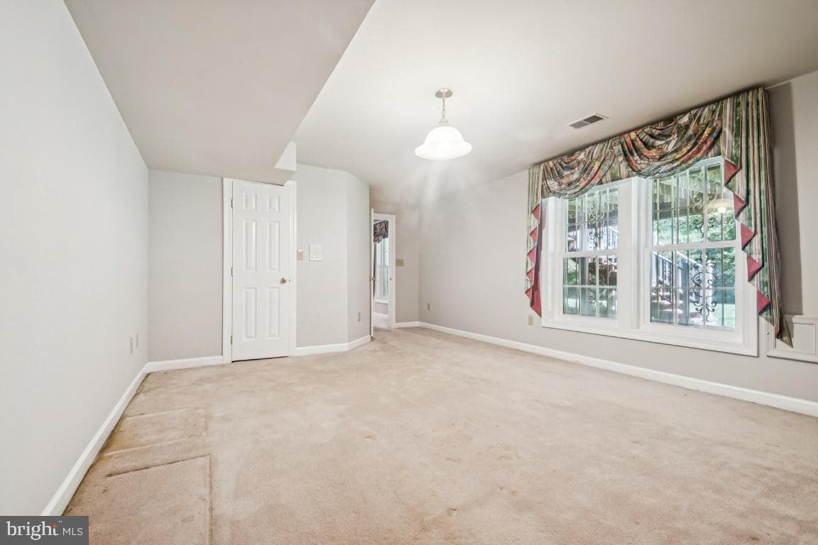 10914 Forestgate Place photo 38