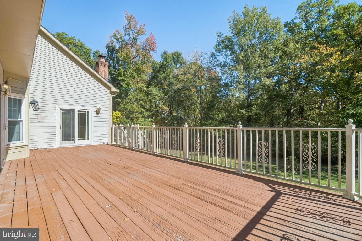 10914 Forestgate Place photo 39
