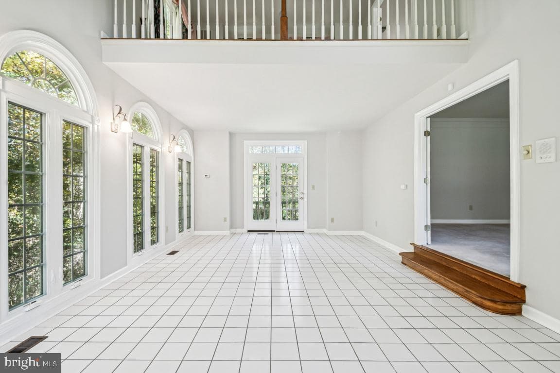 10914 Forestgate Place photo 9