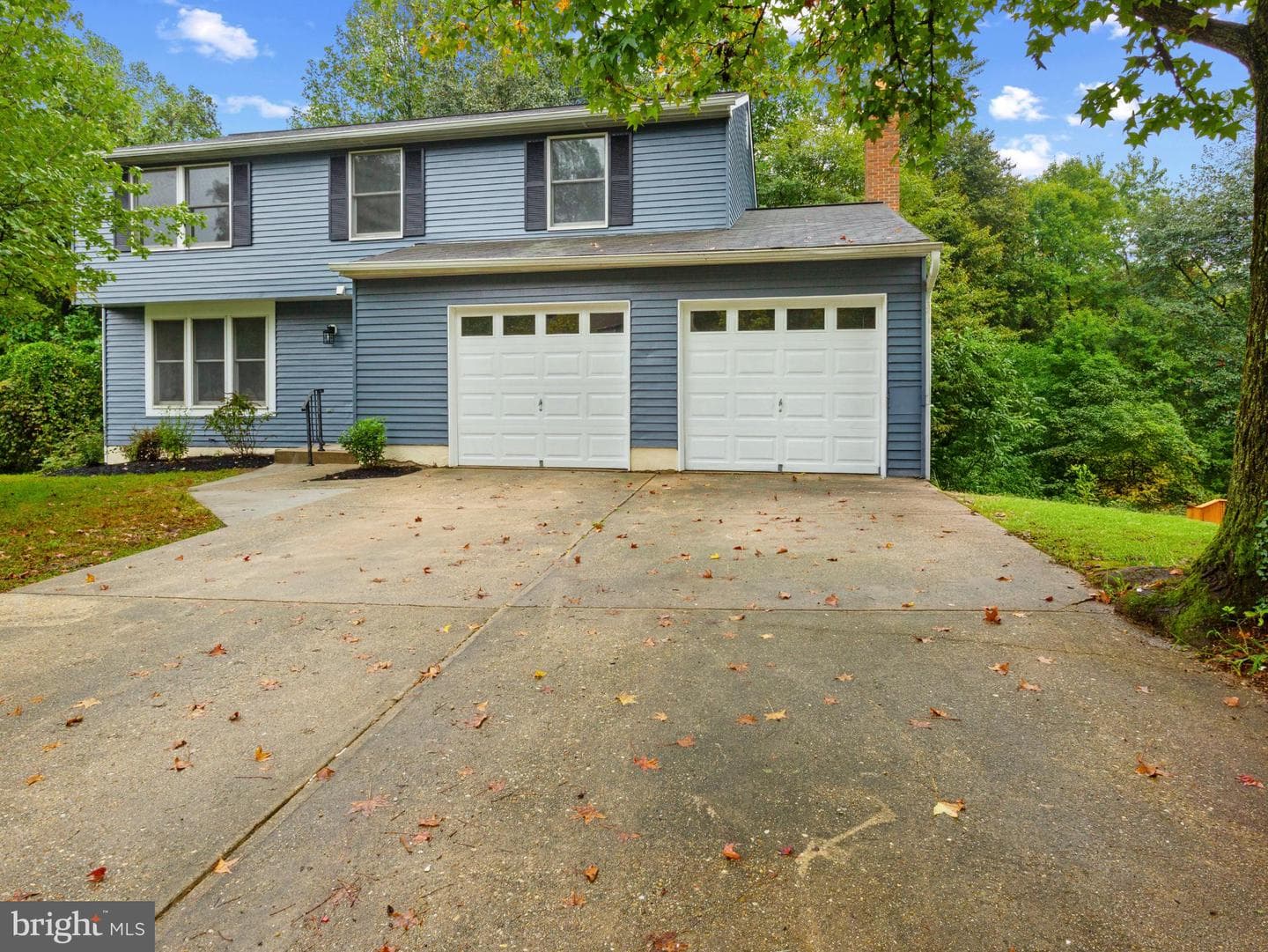 3317 Grayvine Lane photo 2