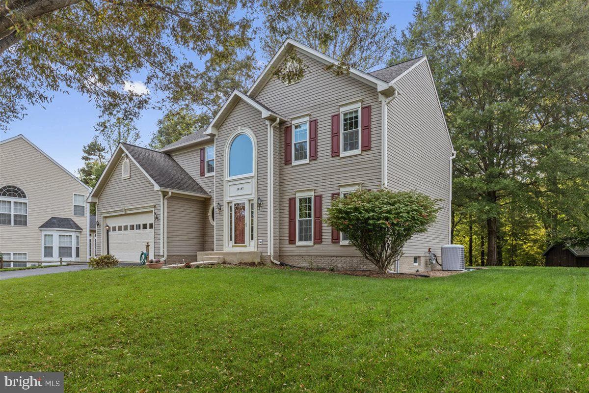 10107 Grandhaven Avenue photo 2