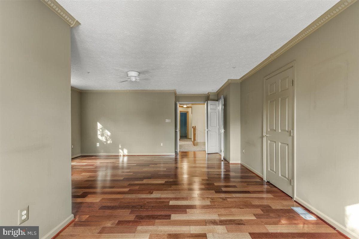 10107 Grandhaven Avenue photo 24