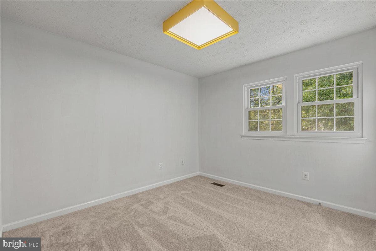 10107 Grandhaven Avenue photo 32