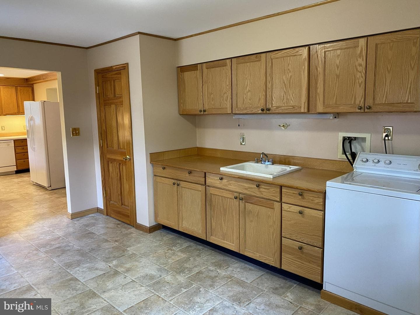 5116 Iroquois Street photo 7