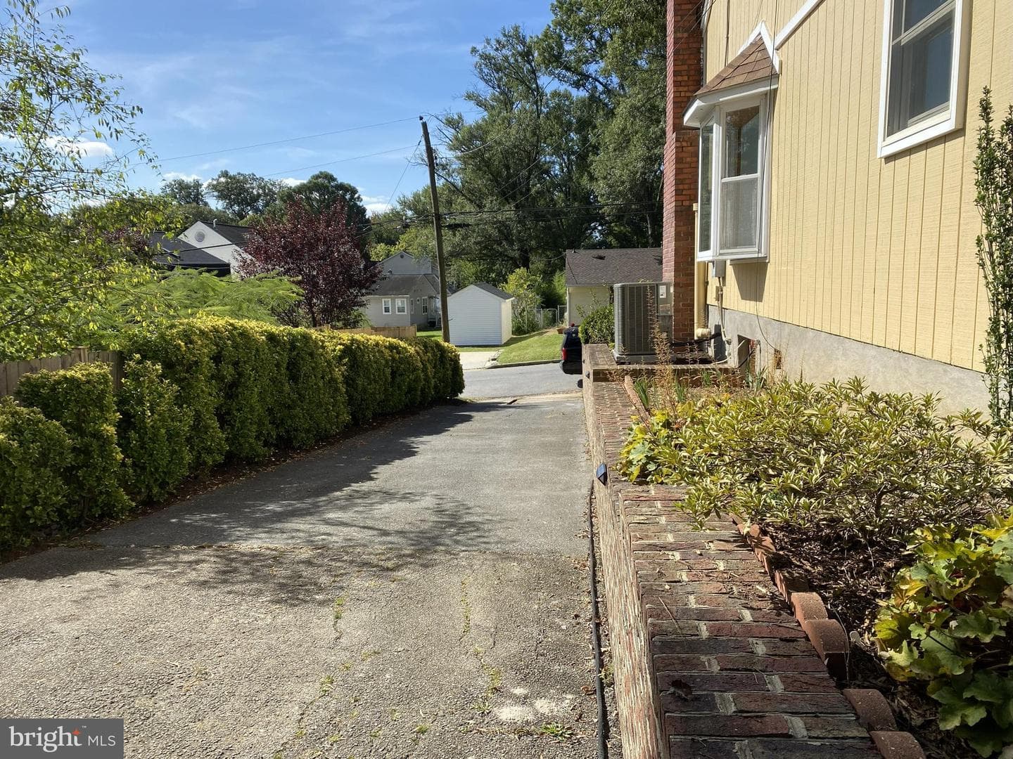 5116 Iroquois Street photo 83