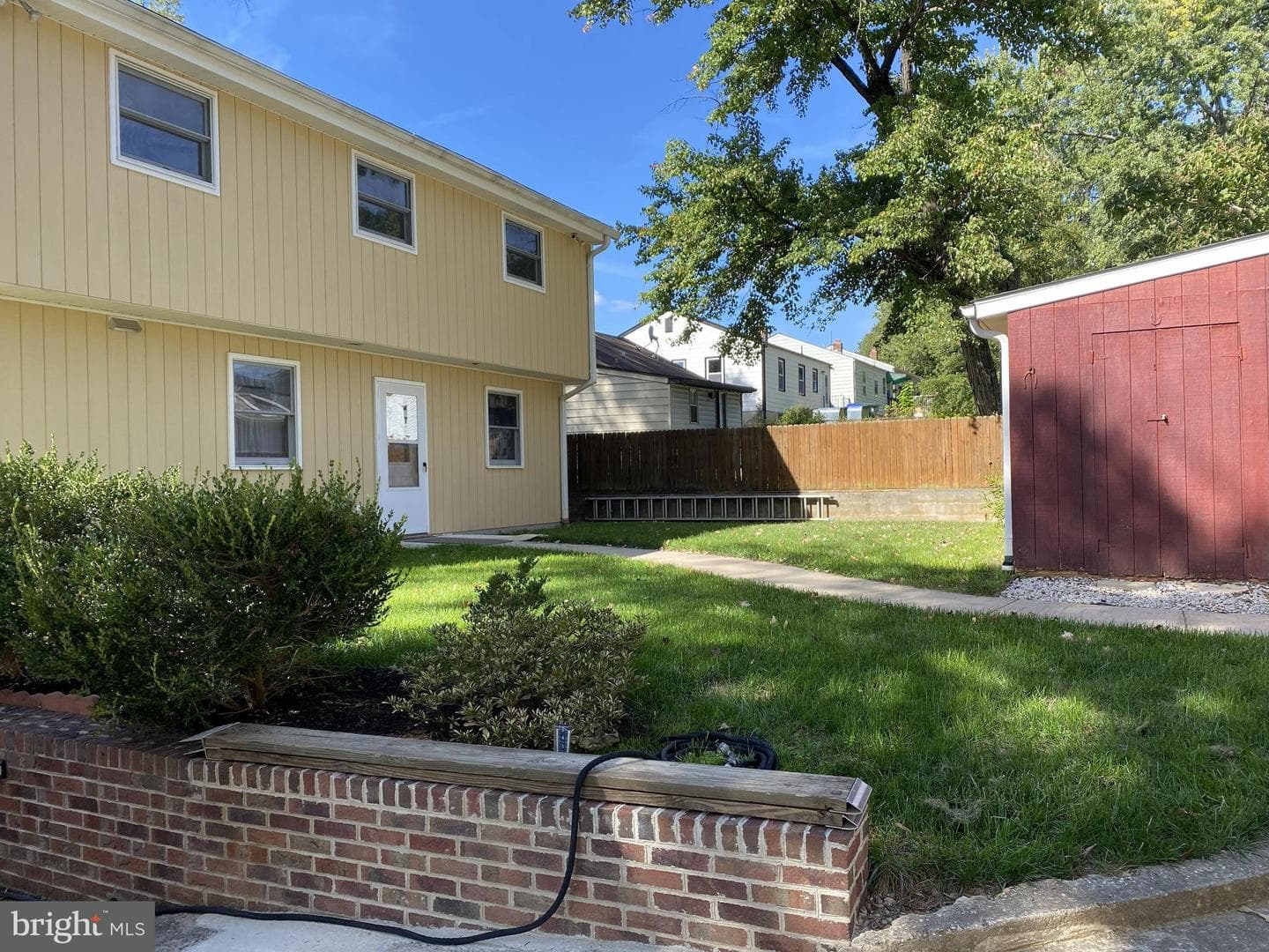 5116 Iroquois Street photo 85