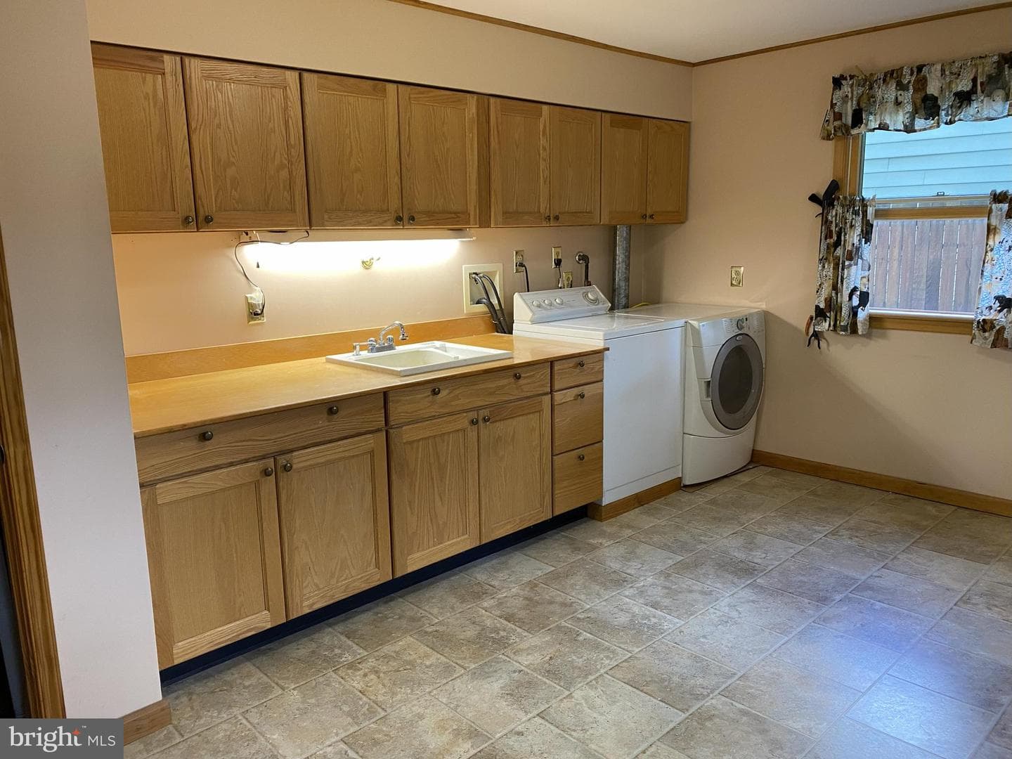 5116 Iroquois Street photo 9