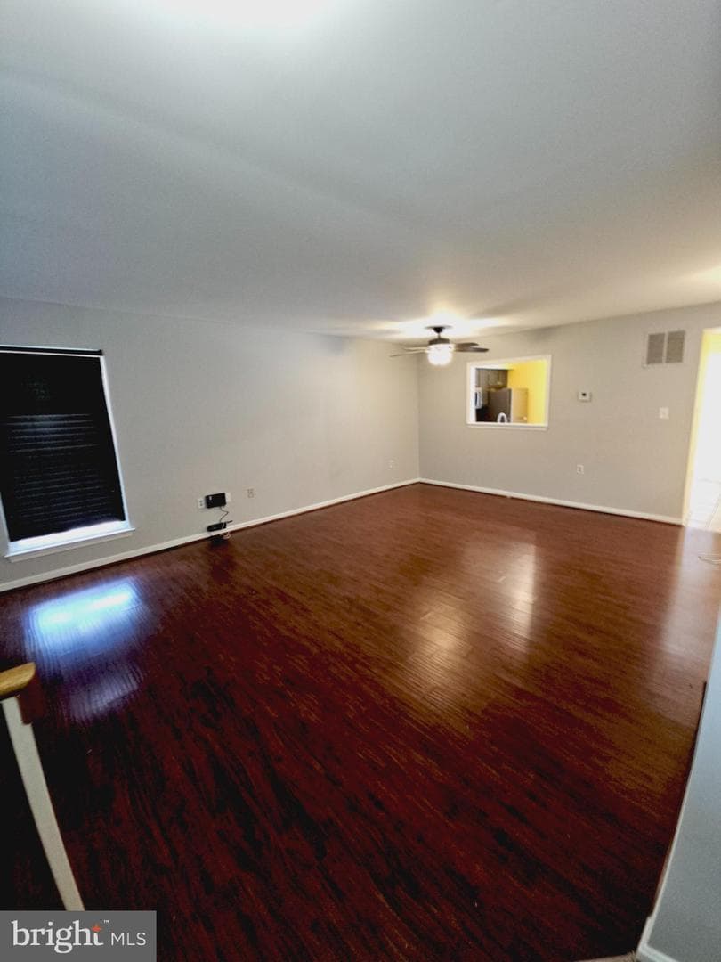 14717 London Lane photo 3