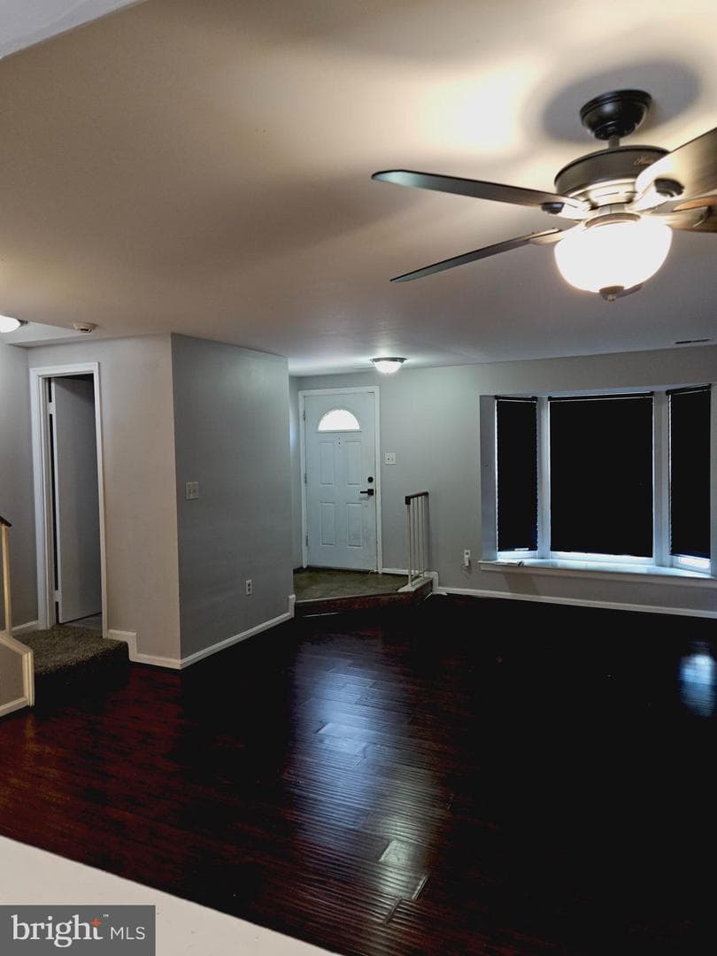 14717 London Lane photo 5