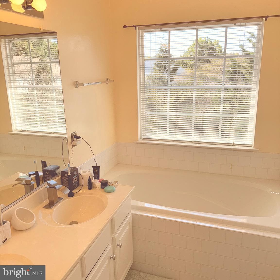 9705 Woodyard Circle photo 11
