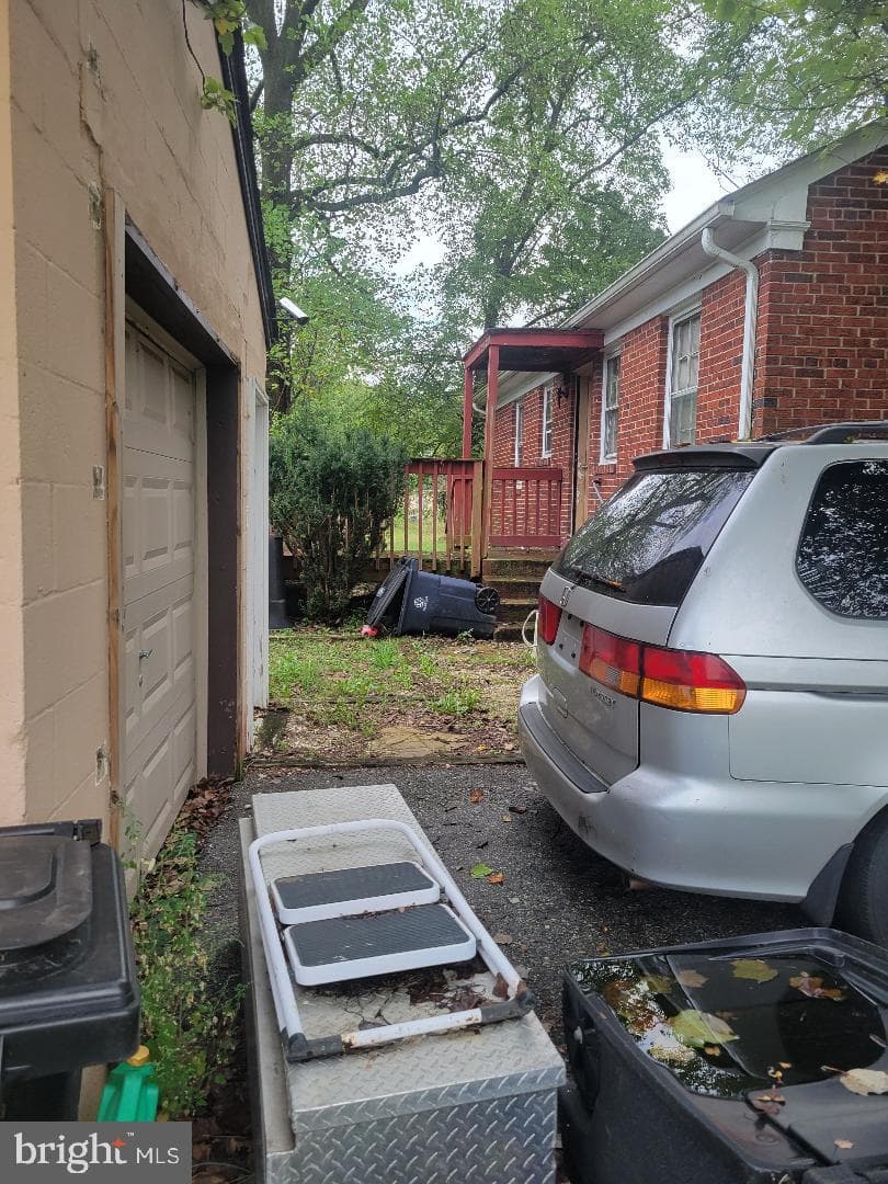 2206 Brinkley Road photo 3