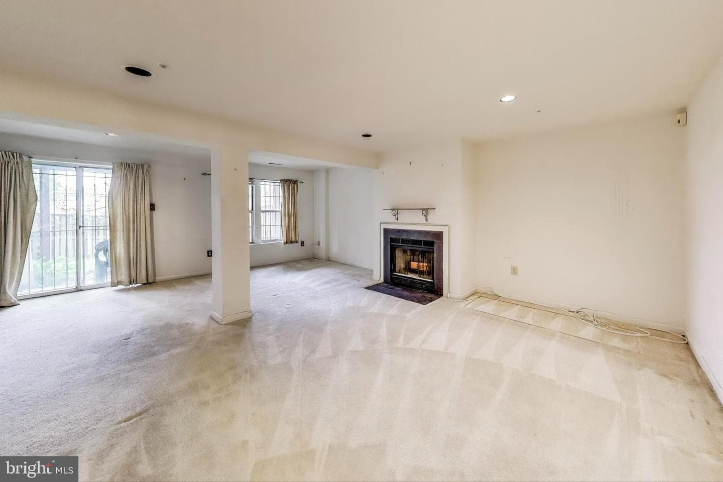 903 Hilldropt Court photo 14