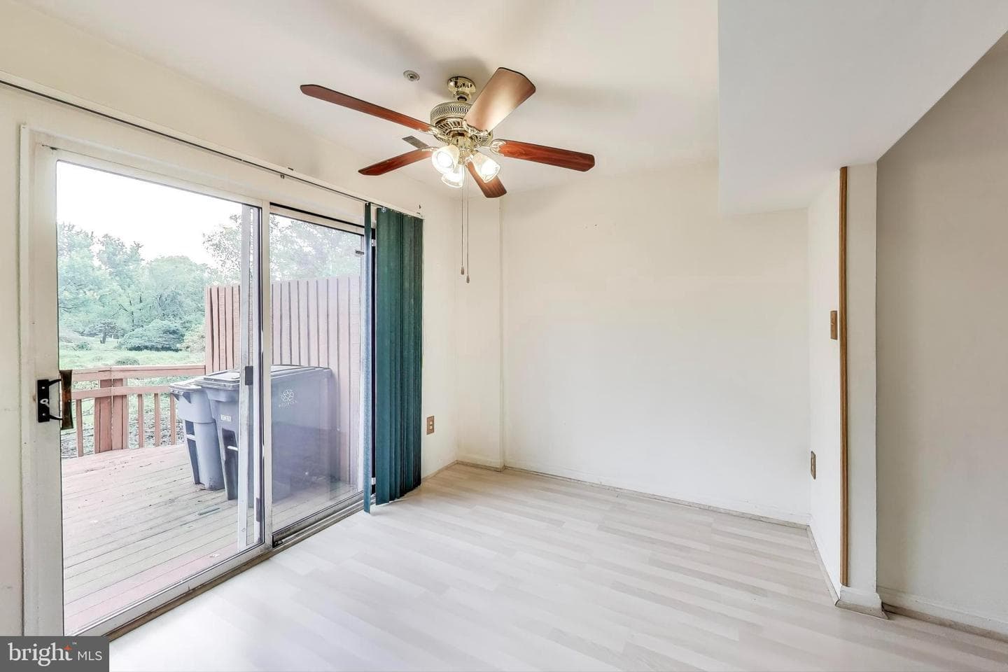 903 Hilldropt Court photo 5