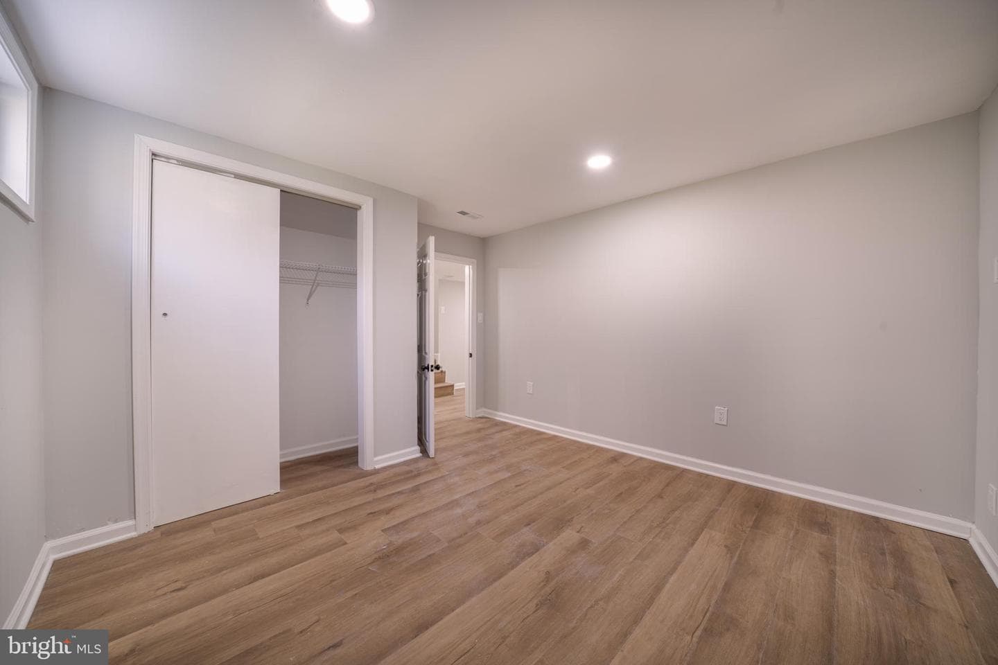 2521 Saint Clair Drive photo 43