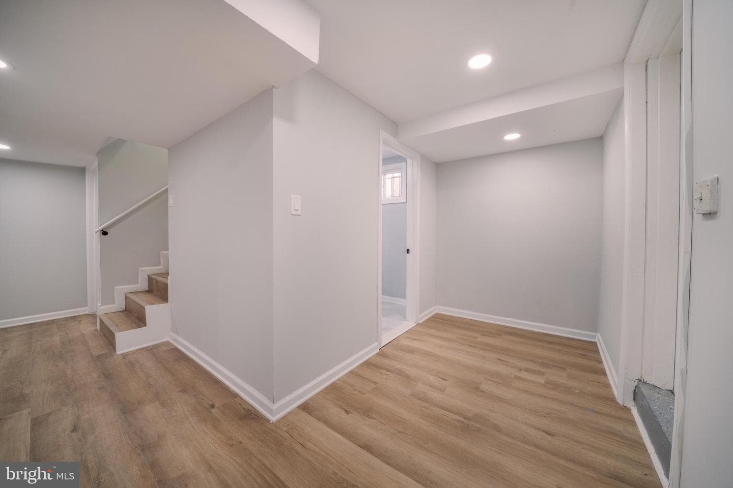 2521 Saint Clair Drive photo 45